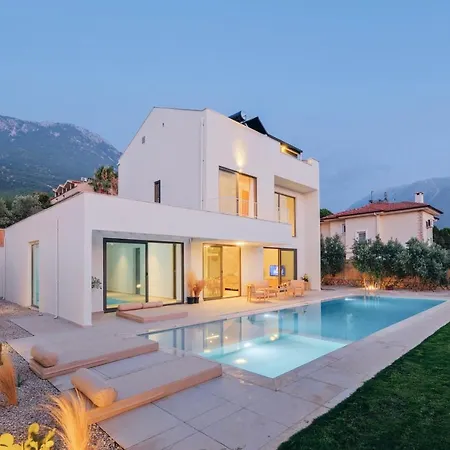 Vilă Neo With 2 Private Pools, Bbq, Jacuzzi And Sauna